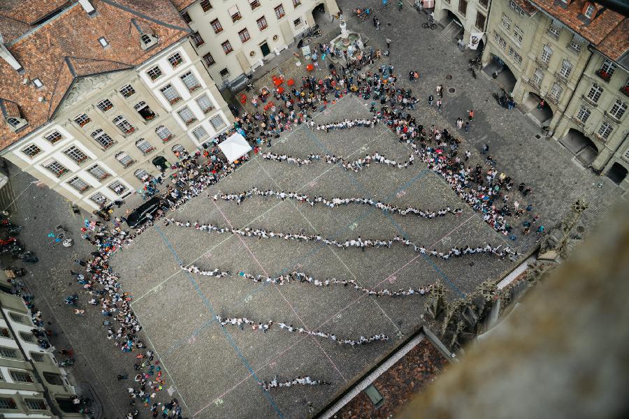 Das Tanzfest / Fête de la Danse / Festa danzante